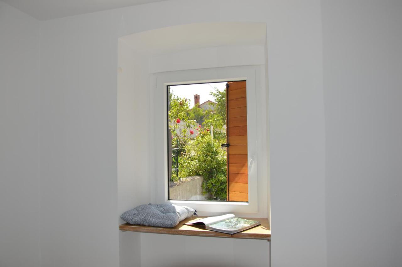 Zgornje Skofije Casa Miranda - Family Comfort In A Quiet Area, Near The Sea, With Bbq And Free Parking מראה חיצוני תמונה